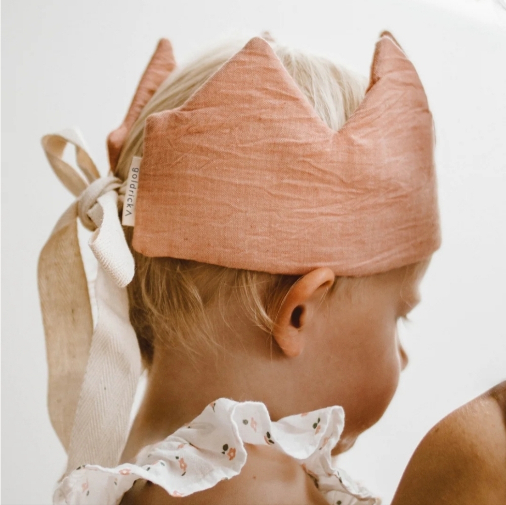NWT Handmade Birthday Crown